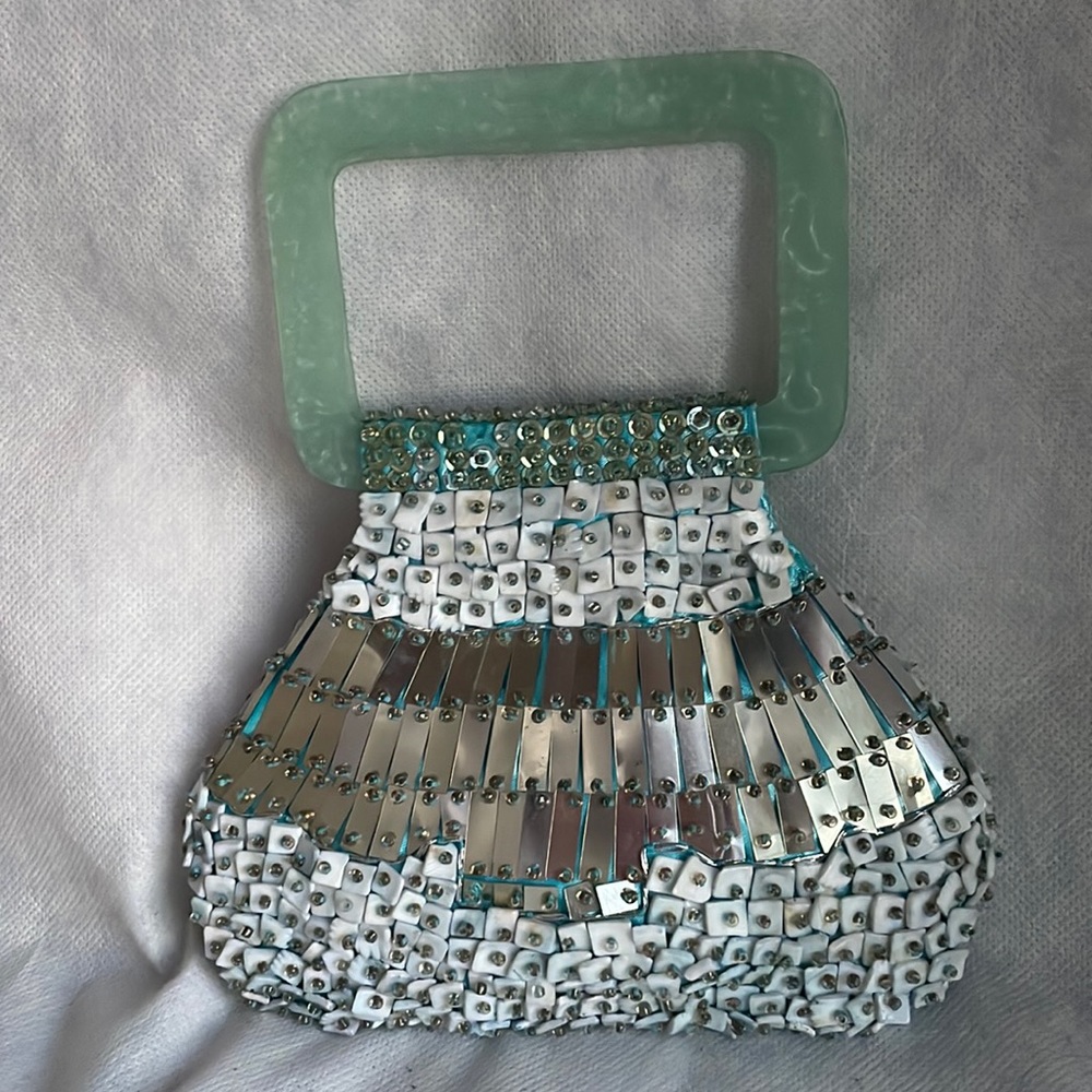 Lovely pearl shell mirror beads purse minaudière mini bag
